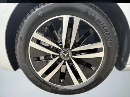 Photo 8 Mercedes Classe B 250 4MATIC Progressive Line Ed