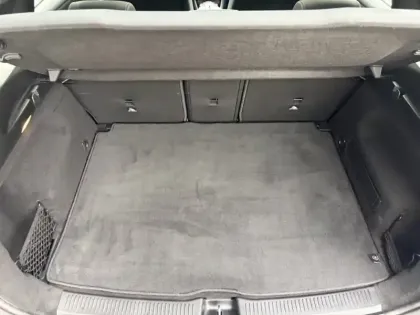 Photo 9 Mercedes Classe B 250 4MATIC Progressive Line Ed