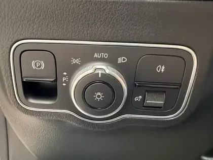 Photo 17 Mercedes Classe B 250 4MATIC Progressive Line Ed