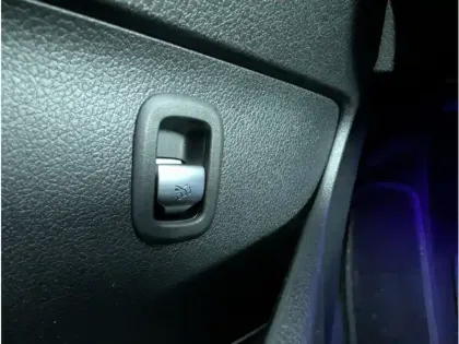 Photo 11 Mercedes Classe C 300 de Hybrid EQ 4MATIC 