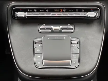 Photo 39 Mercedes CLA sse V 300 d Extra-Long Avan