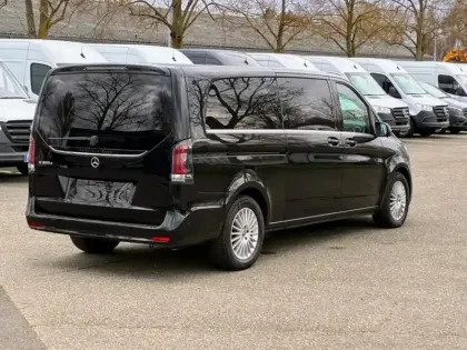 Photo 45 Mercedes CLA sse V 300 d Extra-Long Avan