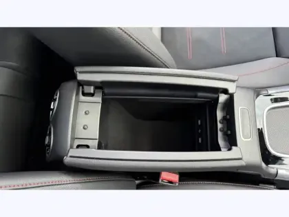 Photo 30 Mercedes GLA 200 d AMG Line