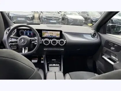 Photo 8 Mercedes GLA 200 d AMG Line