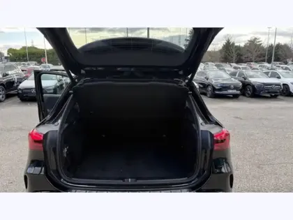 Photo 10 Mercedes GLA 200 d AMG Line