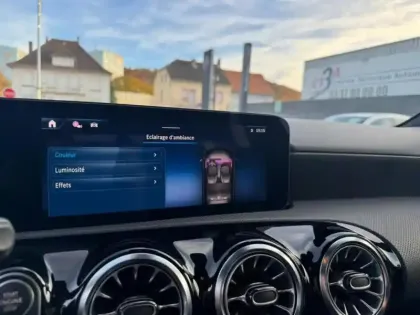 Photo 16 Mercedes Classe A A 180 Compacte