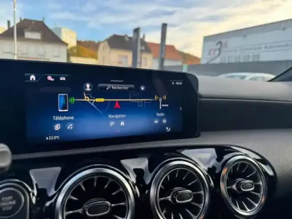 Photo 19 Mercedes Classe A A 180 Compacte