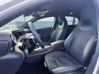 Photo 10 Mercedes Classe A A 180 Compacte