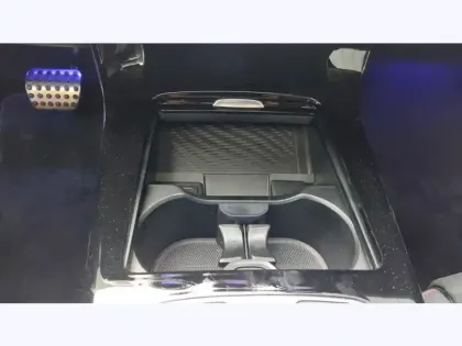 Photo 14 Mercedes Classe A 200 d AMG Line