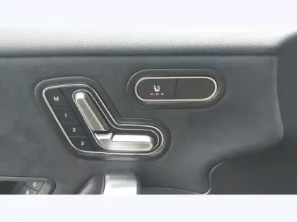 Photo 21 Mercedes Classe A Gén. IV (W177) Ph2 AMG Line 5