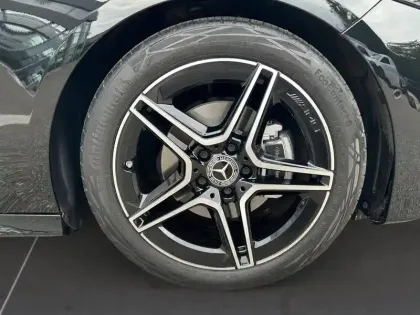 Photo 7 Mercedes Classe A 180 AMG Line