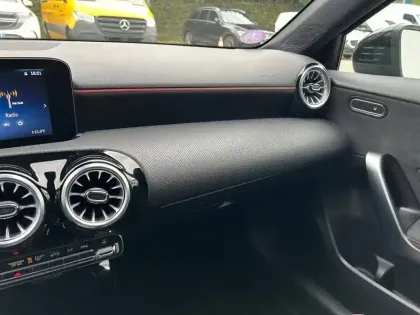 Photo 23 Mercedes Classe A Gén. IV (W177) Ph2 AMG Line 5