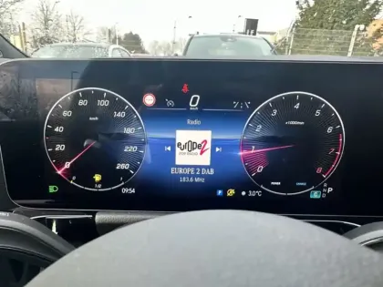 Photo 18 Mercedes Classe B 200 AMG Line