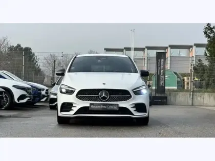 Photo 7 Mercedes Classe B 200 AMG Line