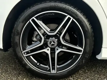 Photo 8 Mercedes Classe B 200 AMG Line