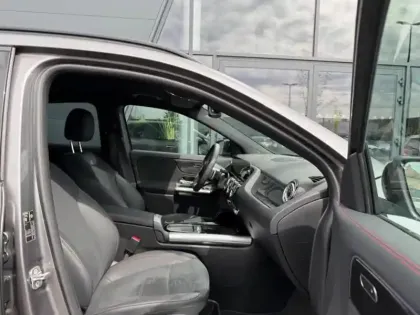 Photo 55 Mercedes GLA 200 d AMG Line