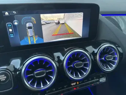 Photo 5 Mercedes GLA 250 e Hybrid EQ AMG Line