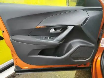 Photo 12 Peugeot 2008 Active 1.5 BlueHDI 110 ch BVM6