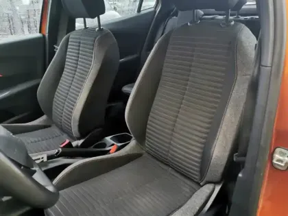 Photo 14 Peugeot 2008 Active 1.5 BlueHDI 110 ch BVM6