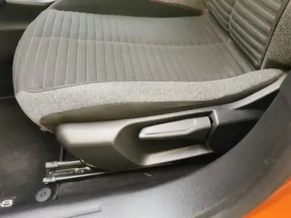 Photo 13 Peugeot 2008 Active 1.5 BlueHDI 110 ch BVM6