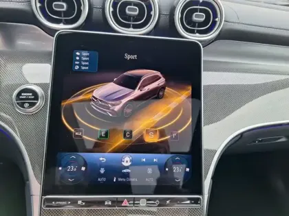 Photo 20 Mercedes Classe GLC Gén. II (X254) Ph1 AMG Line 5