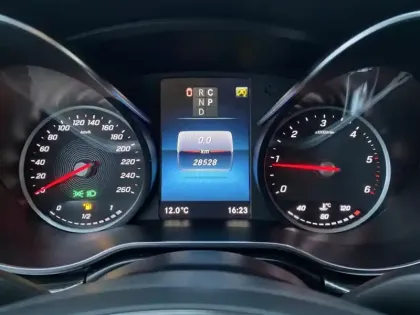 Photo 26 Mercedes CLA 250 d AVANTGARDE Extra long