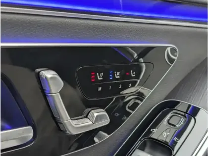 Photo 15 Mercedes CLA 580 e Hybrid EQ 4MATIC Limousi