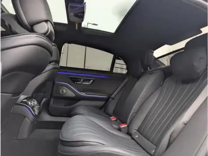 Photo 20 Mercedes CLA 580 e Hybrid EQ 4MATIC Limousi