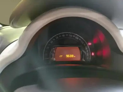 Photo 17 Renault Twingo Gén. III (C07) Ph1 Zen 5