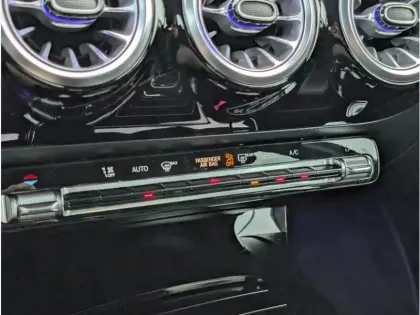 Photo 17 Mercedes Classe A 180 