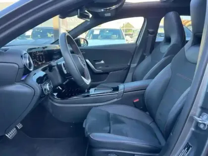 Photo 23 Mercedes Classe A Gén. IV (W177) Ph2 AMG Line 5