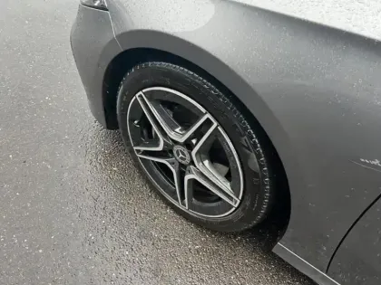 Photo 8 Mercedes Classe A 200 d AMG Line