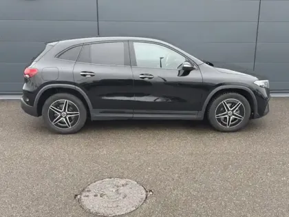 Photo 7 Mercedes EQA 250+ AMG Line