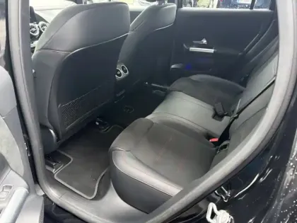 Photo 19 Mercedes EQA 250+ AMG Line