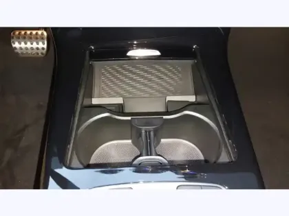 Photo 15 Mercedes Classe A 200 d Star Edition