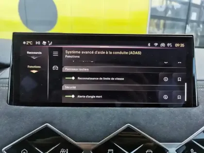 Photo 17 DS DS 3 Performance Line + 1.5 BlueHDI