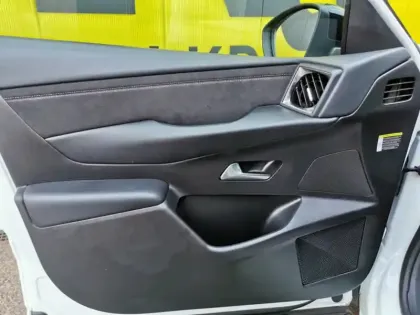 Photo 23 DS DS 3 Performance Line + 1.5 BlueHDI