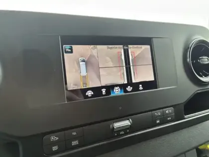 Photo 32 Mercedes Sprinter 317 CDI 37 L2H2 12M3 170CH BVA