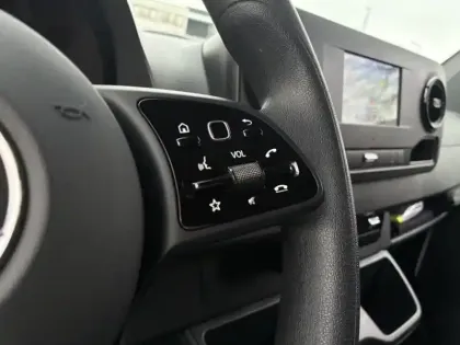 Photo 24 Mercedes Sprinter 317 CDI 37 L2H2 12M3 170CH BVA