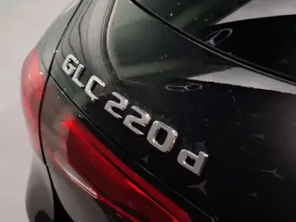 Photo 38 Mercedes Classe GLC GLC 220 d 4MATIC AMG Line
