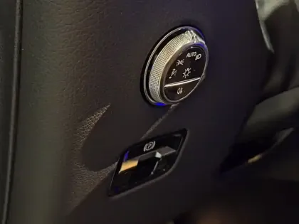 Photo 22 Mercedes Classe GLC GLC 220 d 4MATIC AMG Line