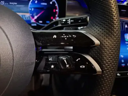 Photo 26 Mercedes Classe GLC GLC 220 d 4MATIC AMG Line