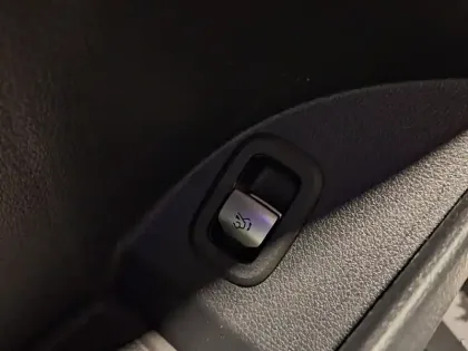 Photo 24 Mercedes Classe GLC GLC 220 d 4MATIC AMG Line