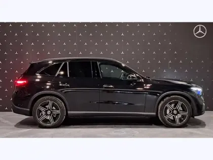 Photo 15 Mercedes Classe GLC GLC 220 d 4MATIC AMG Line