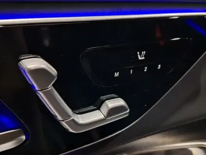 Photo 32 Mercedes Classe GLC GLC 220 d 4MATIC AMG Line