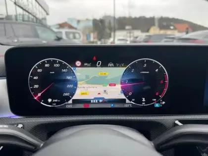 Photo 14 Mercedes CLA  220 d Coupé