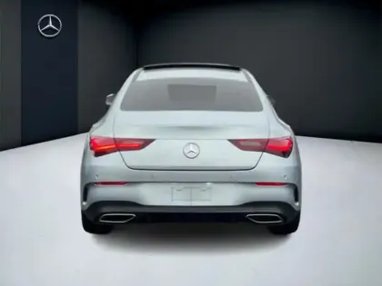 Photo 31 Mercedes CLA  220 d Coupé