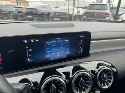 Photo 57 Mercedes CLA  220 d Coupé