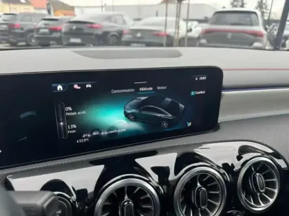 Photo 19 Mercedes CLA  220 d Coupé