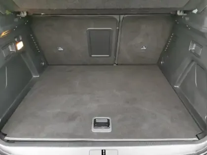 Photo 33 Peugeot 3008 Hybrid 225 Allure Pack 1.6 224